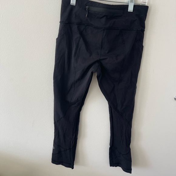 lululemon  Black Cropped Leggings with Pockets - Picture 5 of 7